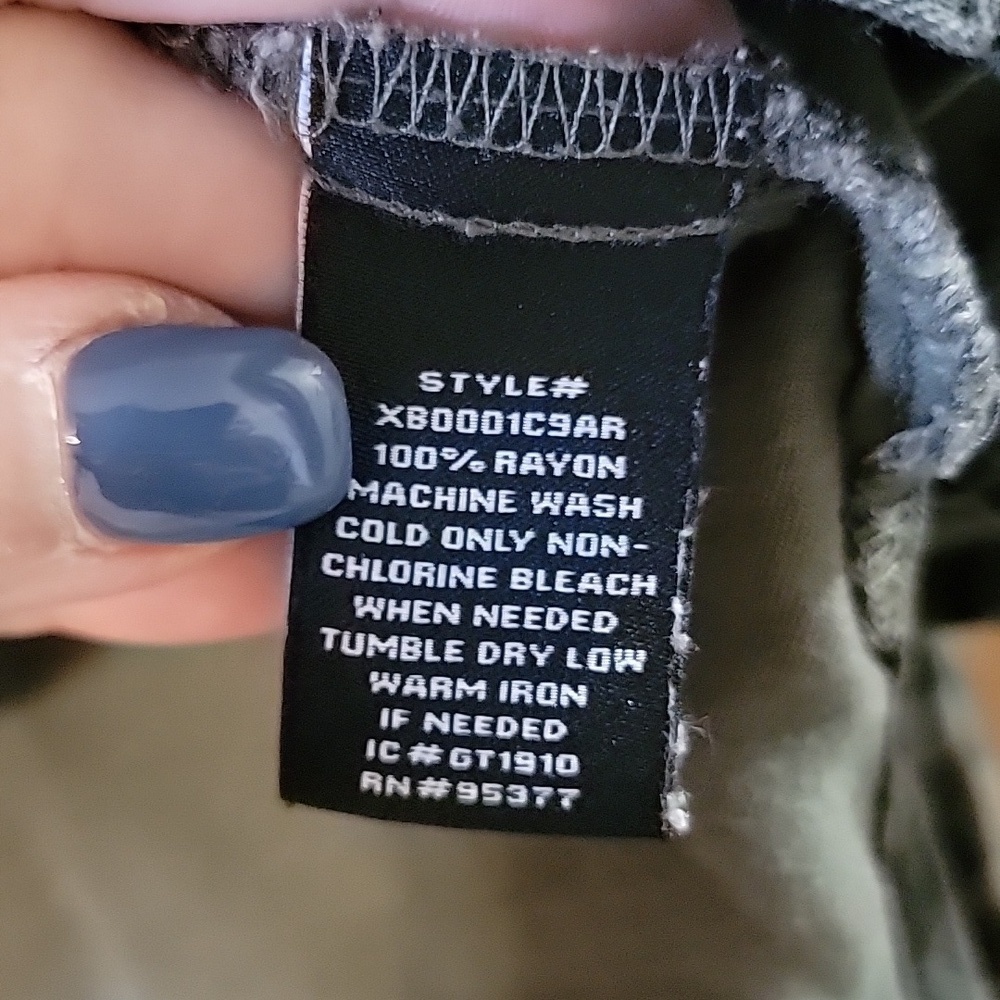Camouflage Button-Up Shirt - Picture 6 of 6